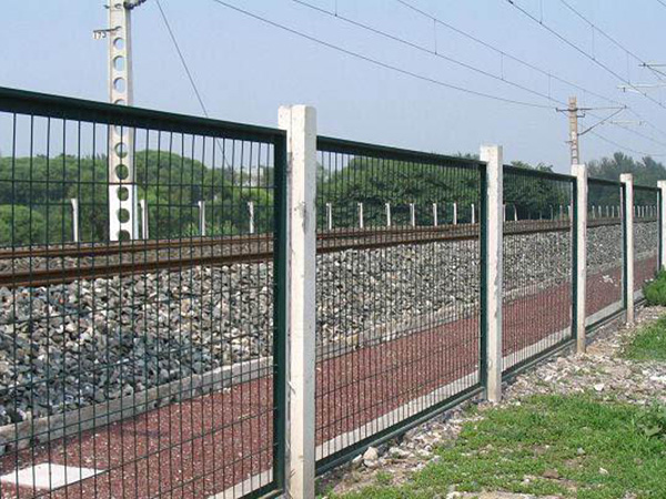 高速鐵路防護欄