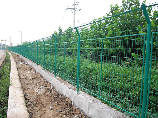 公路護欄網圖片7