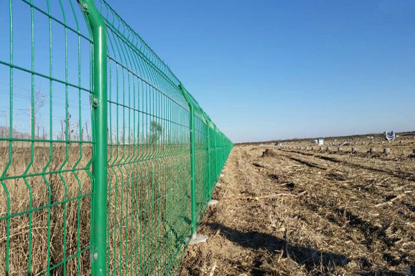 三角折彎護欄網圖片6