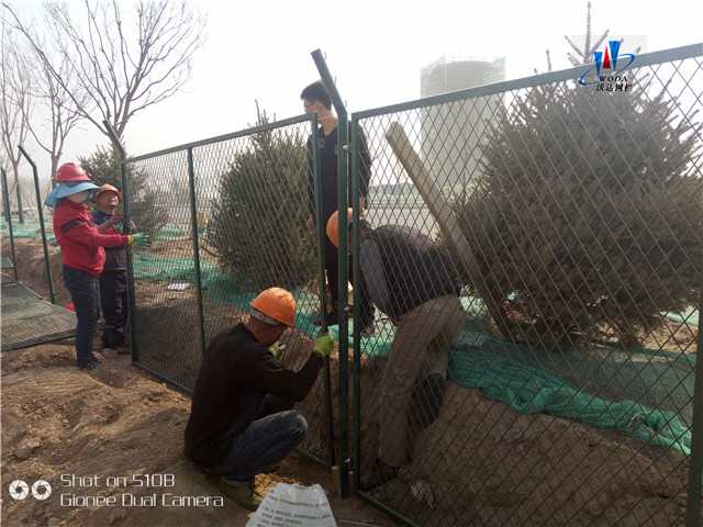 北京大興機場附近河道護欄網案例圖片6