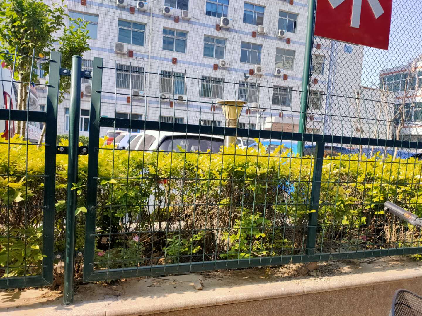 公路護欄網圖片8